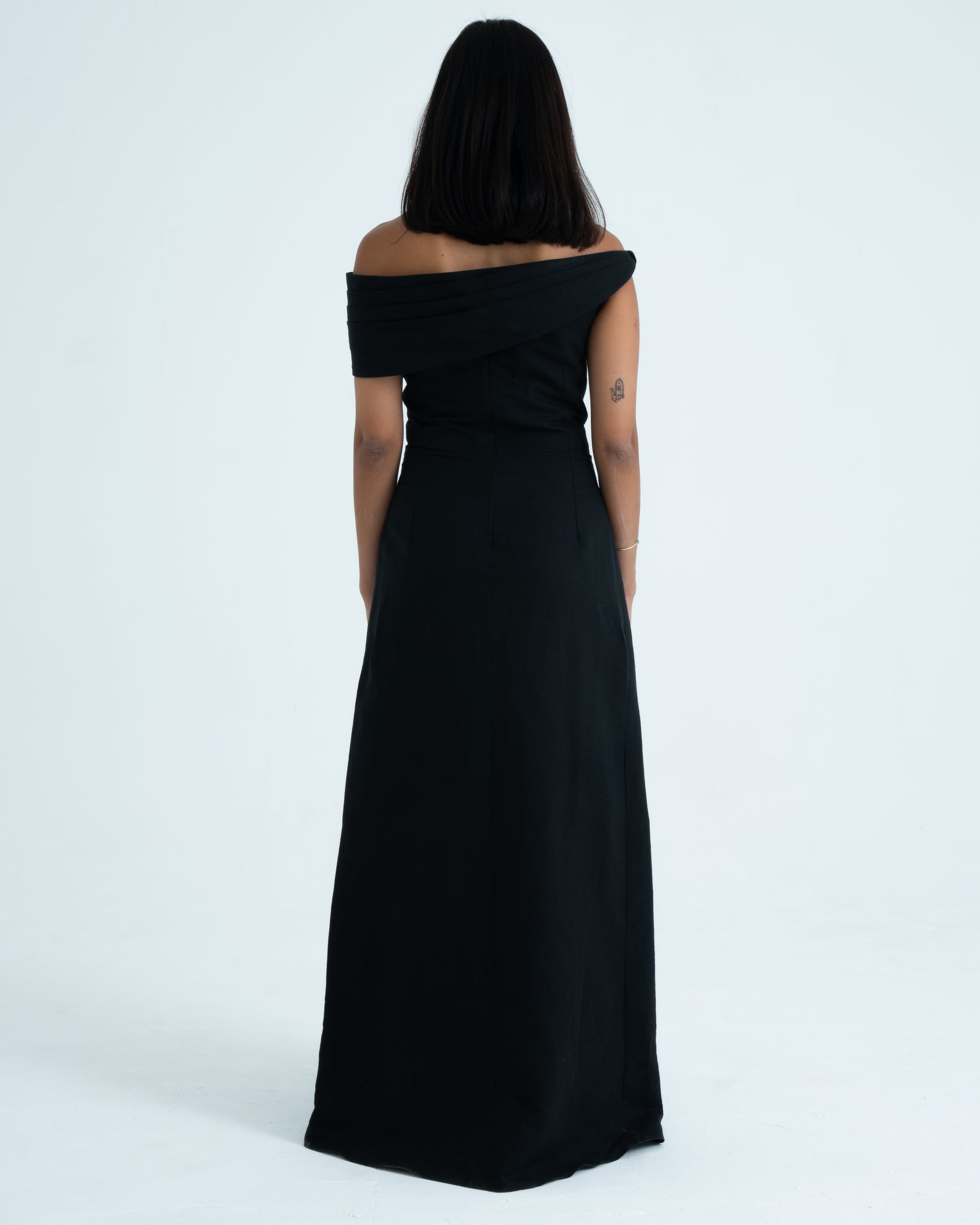 Asymmetrical off shoulder Dress